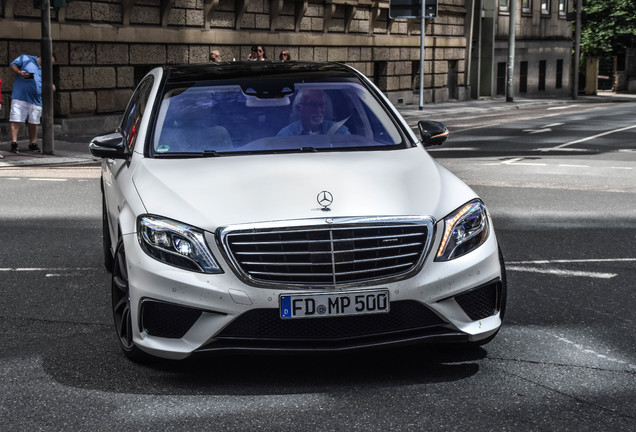 Mercedes-AMG S 63 V222