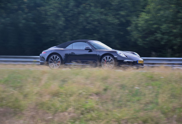 Porsche 991 Carrera 4S Cabriolet MkI