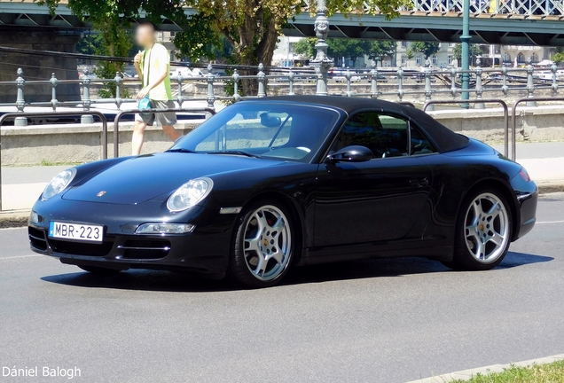 Porsche 997 Carrera 4S Cabriolet MkI