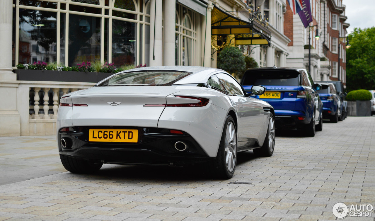 Aston Martin DB11