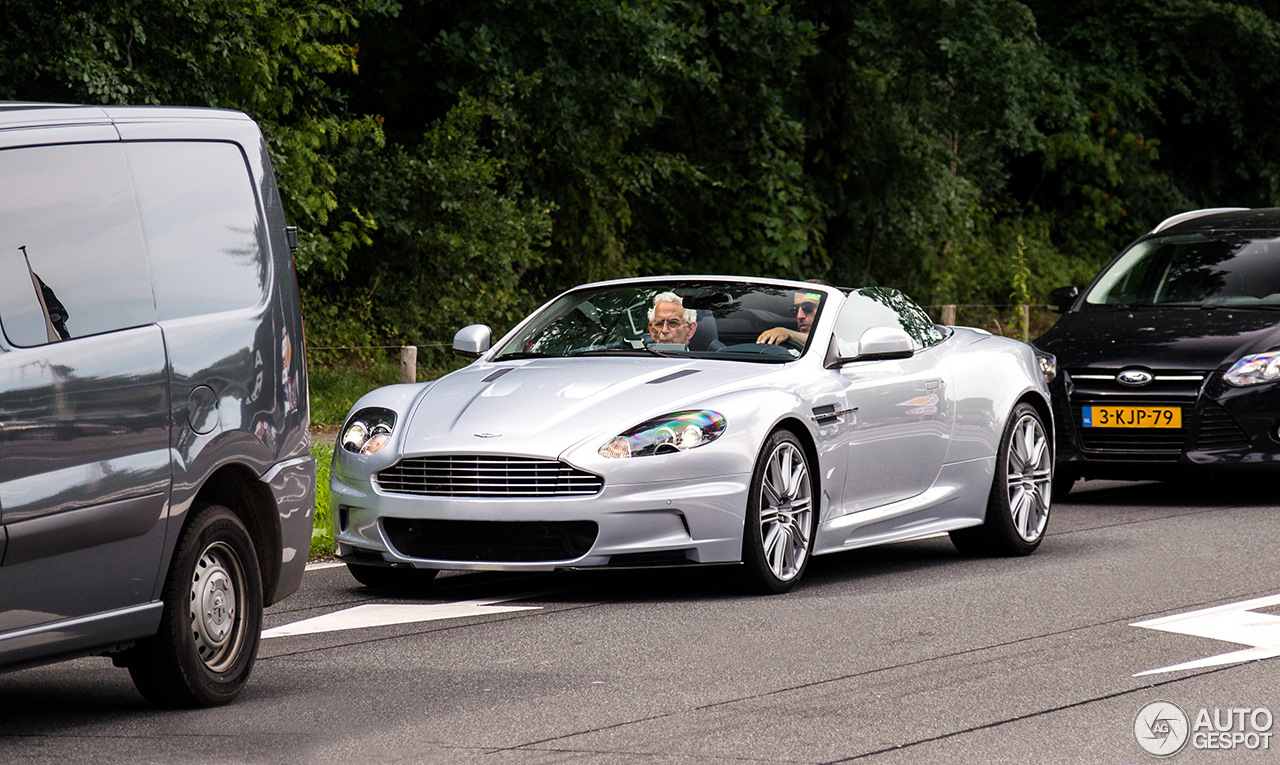 Aston Martin DBS Volante