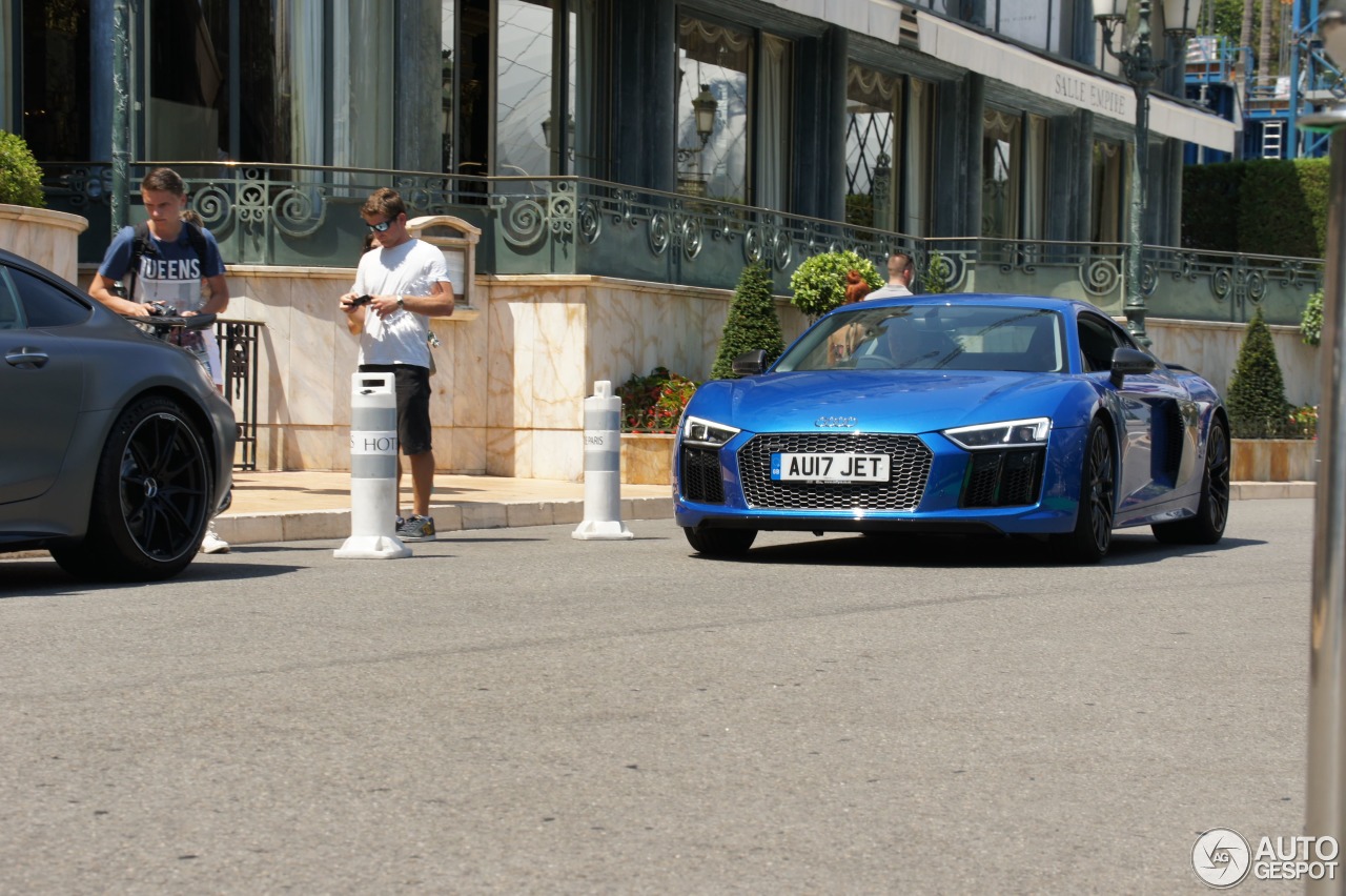 Audi R8 V10 Plus 2015