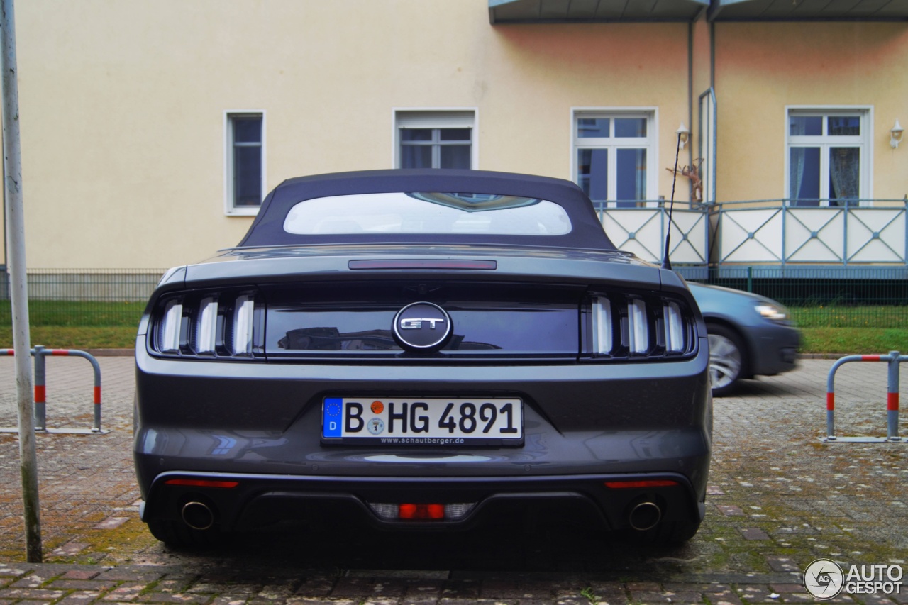 Ford Mustang GT Convertible 2015