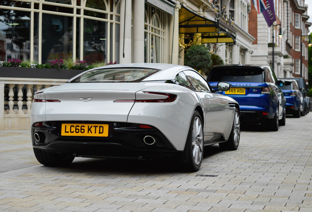 Aston Martin DB11