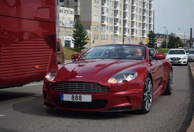 Aston Martin DBS Volante