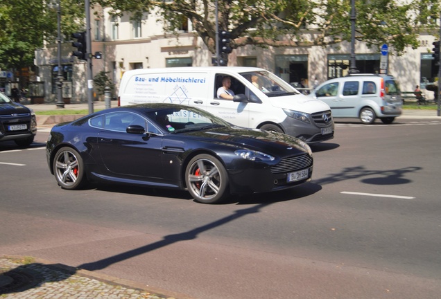 Aston Martin V8 Vantage N400