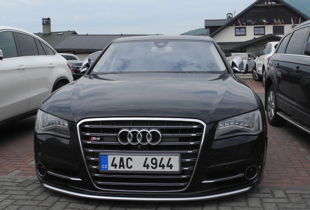 Audi S8 D4