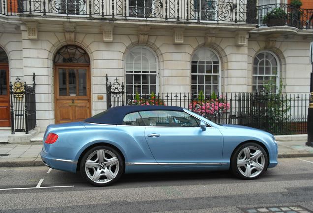 Bentley Continental GTC 2012