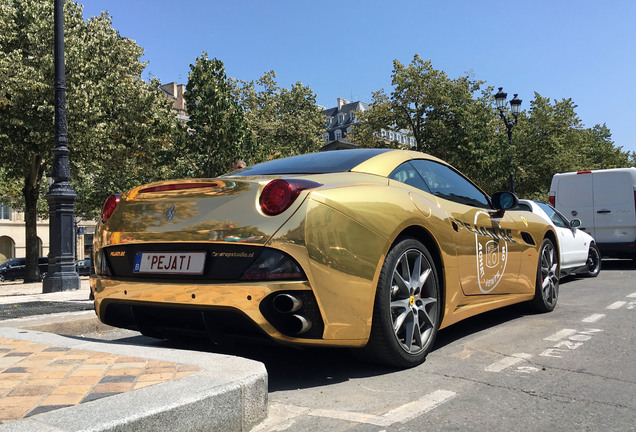 Ferrari California