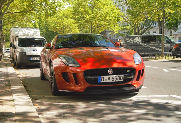 Jaguar F-TYPE R Coupé