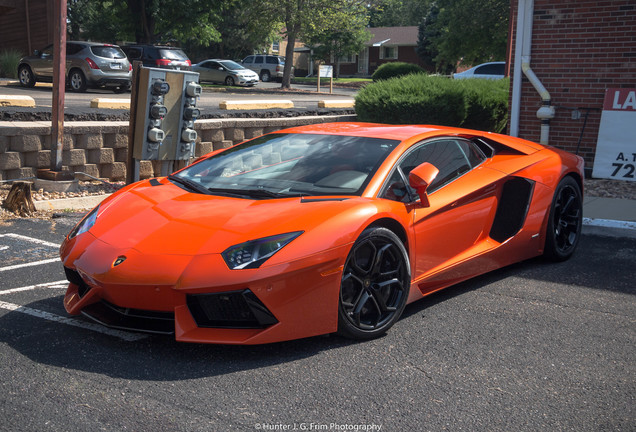 Lamborghini Aventador LP700-4