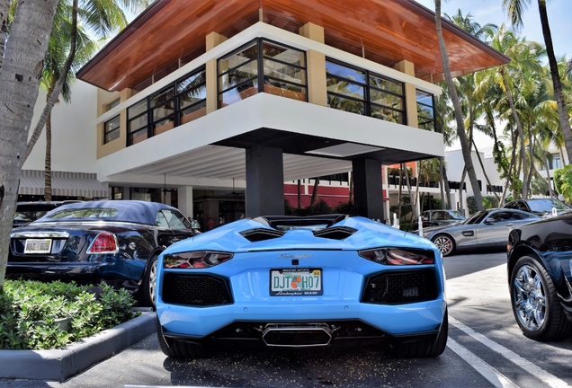 Lamborghini Aventador LP700-4 Roadster