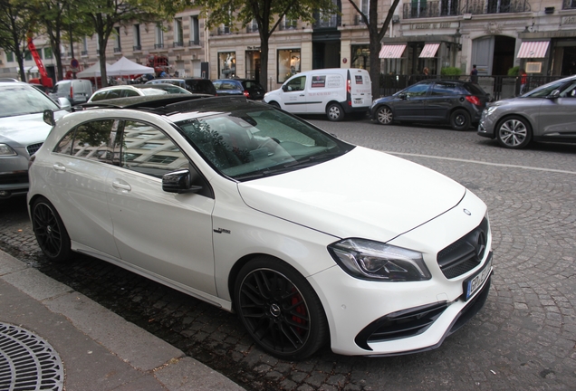 Mercedes-AMG A 45 W176 2015