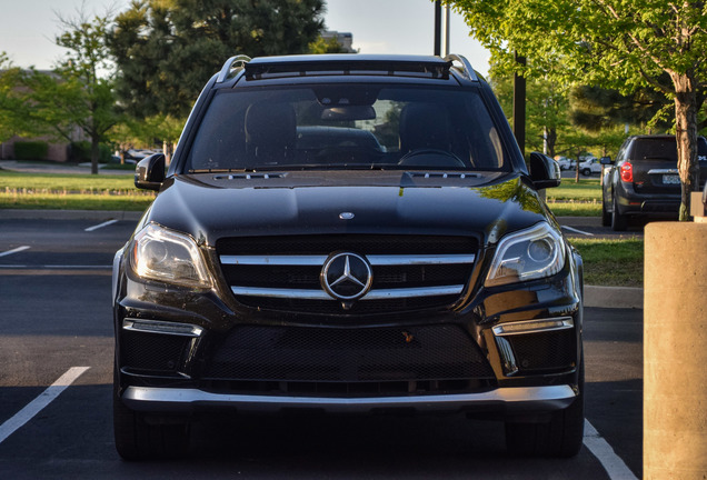 Mercedes-Benz GL 63 AMG X166