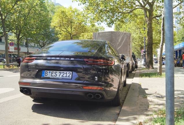 Porsche 971 Panamera Turbo