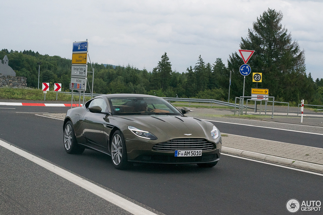 Aston Martin DB11