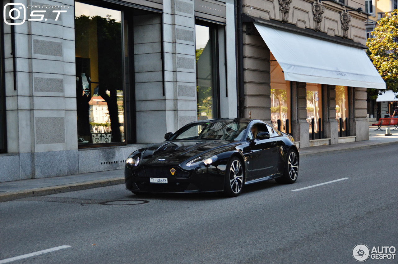 Aston Martin V12 Vantage S