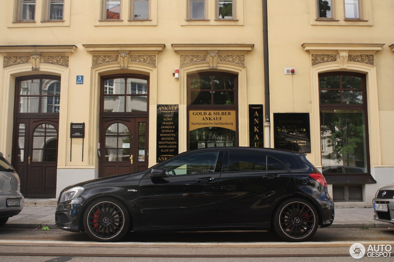 Mercedes-Benz A 45 AMG