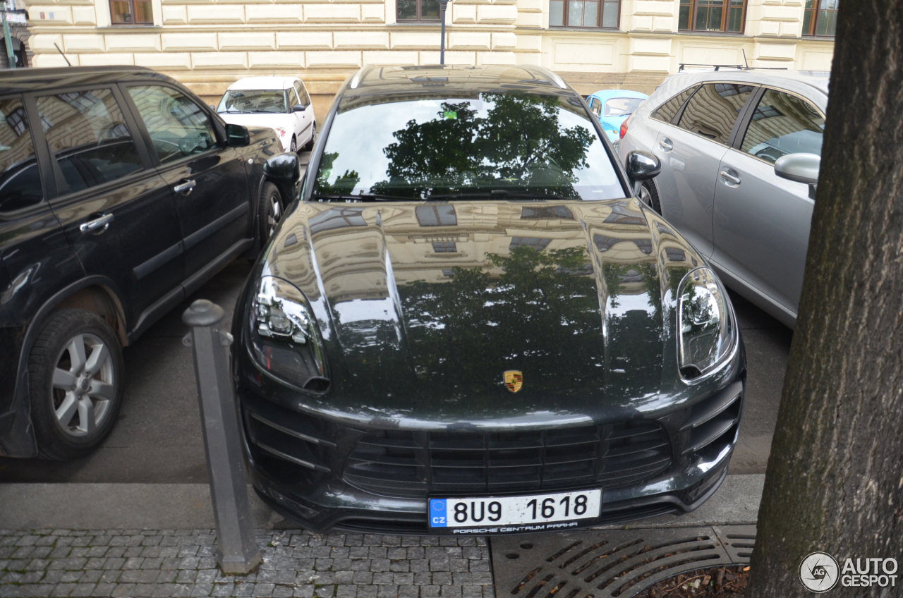 Porsche 95B Macan Turbo