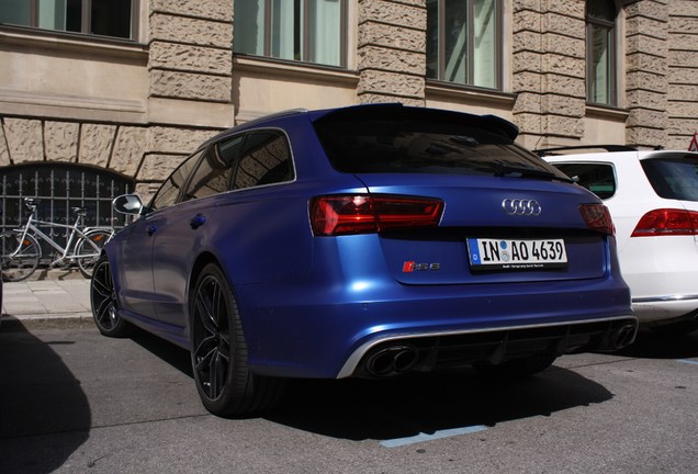 Audi RS6 Avant C7 2015