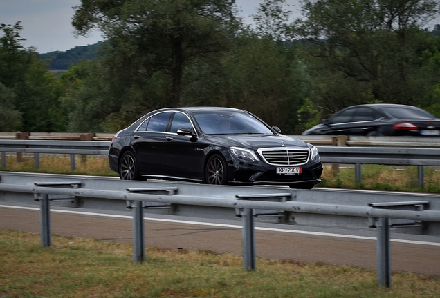 Mercedes-Benz S 63 AMG V222