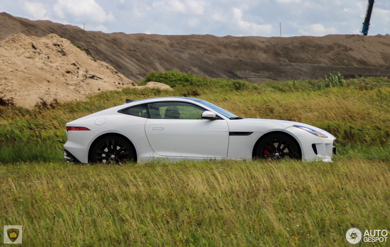 Jaguar F-TYPE R AWD Coupé