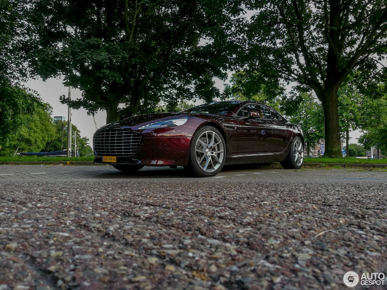 Aston Martin Rapide S