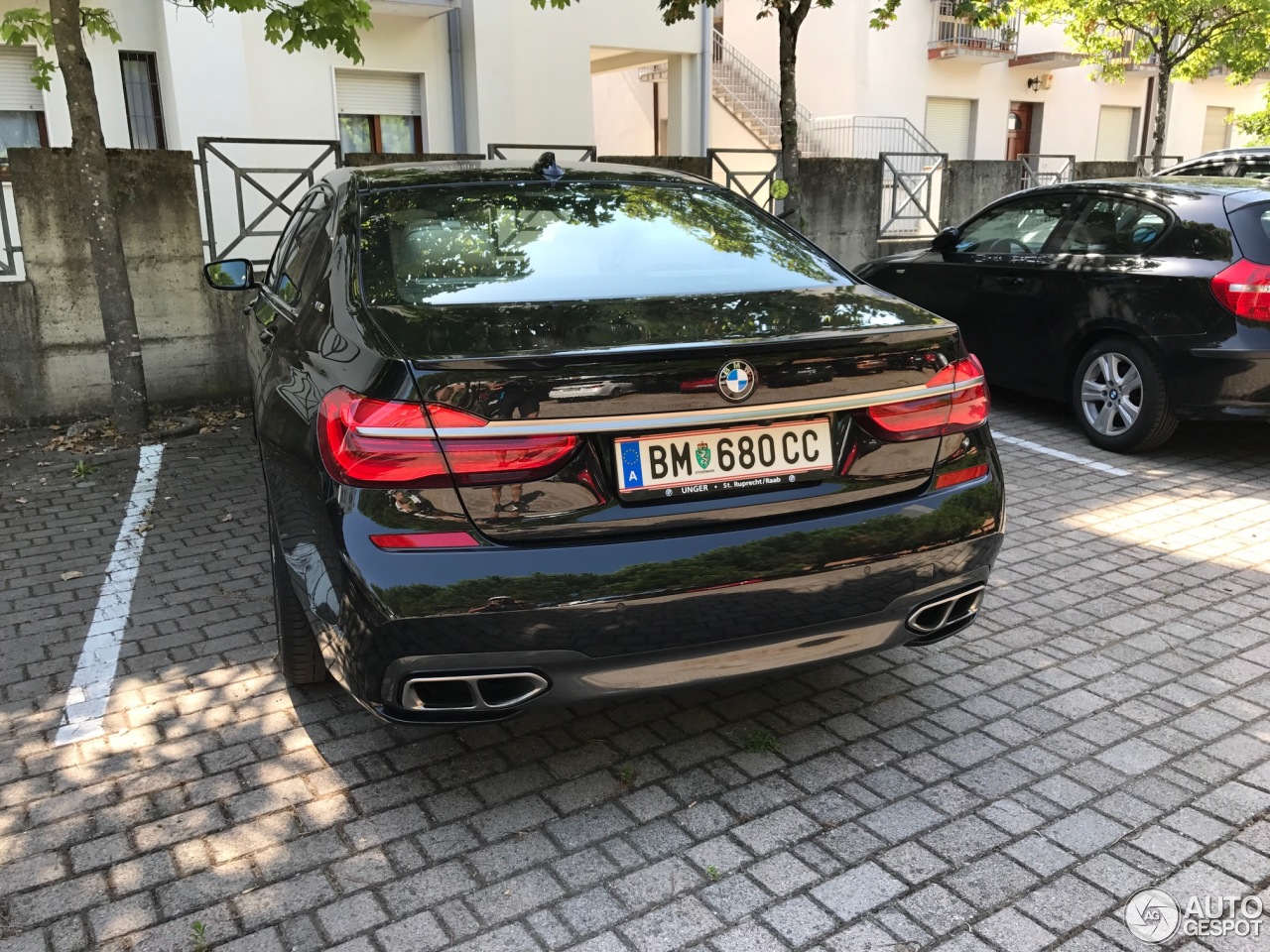 BMW M760Li xDrive