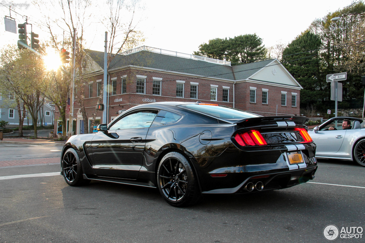 Ford Mustang Shelby GT350 2015