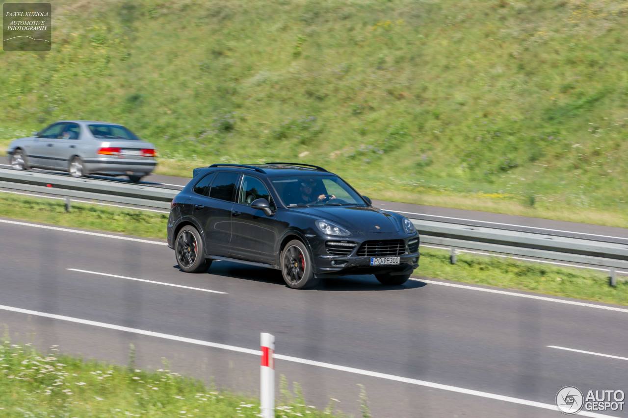 Porsche 958 Cayenne GTS