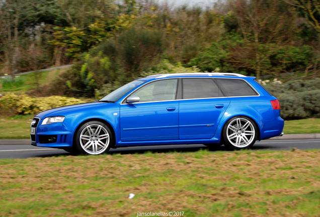 Audi RS4 Avant B7