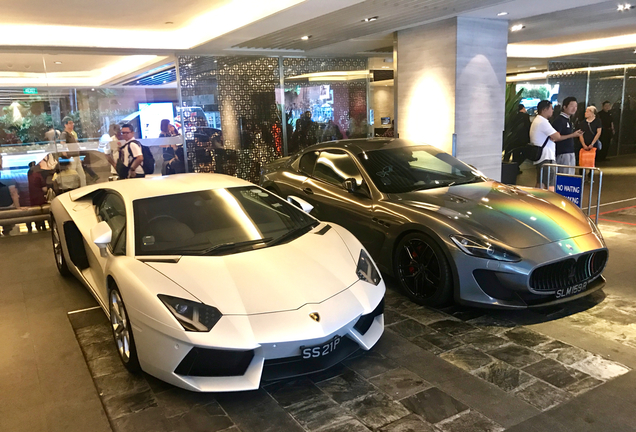 Lamborghini Aventador LP700-4