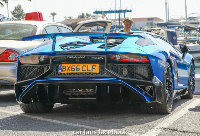 Lamborghini Aventador LP750-4 SuperVeloce Roadster