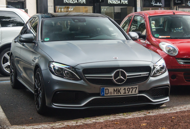 Mercedes-AMG C 63 S W205