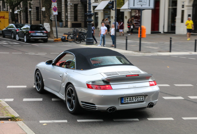 Porsche 996 Turbo Cabriolet