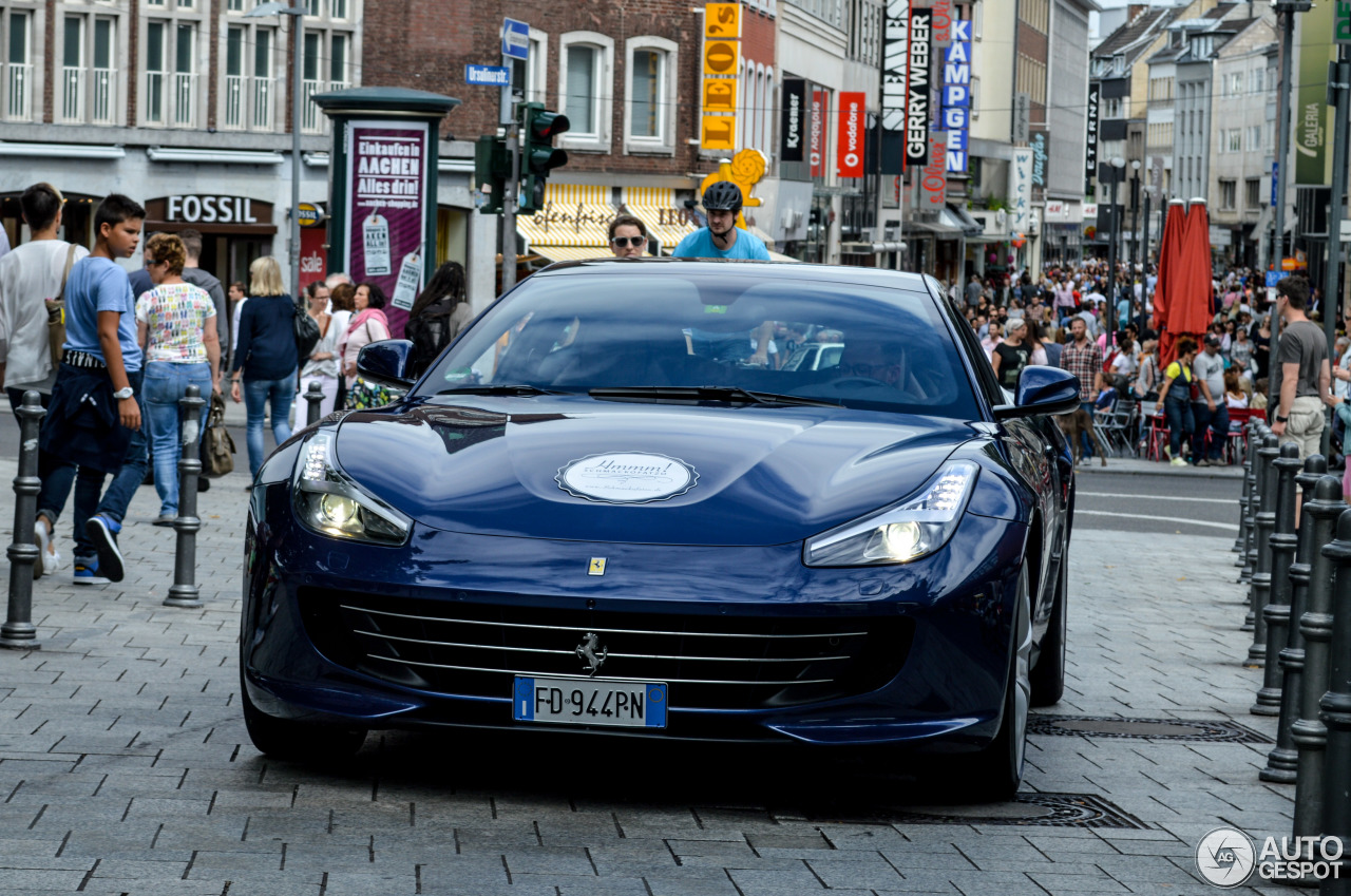 Ferrari GTC4Lusso