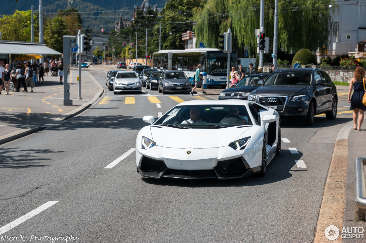 Lamborghini Aventador LP900-4 DMC Molto Veloce