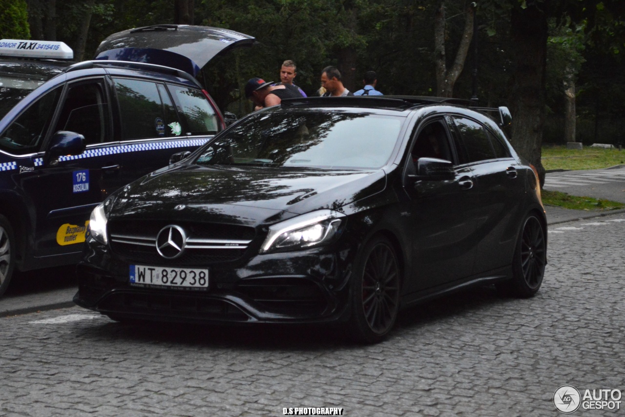 Mercedes-AMG A 45 W176 2015