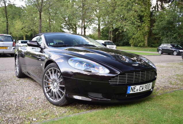 Aston Martin DB9 Volante