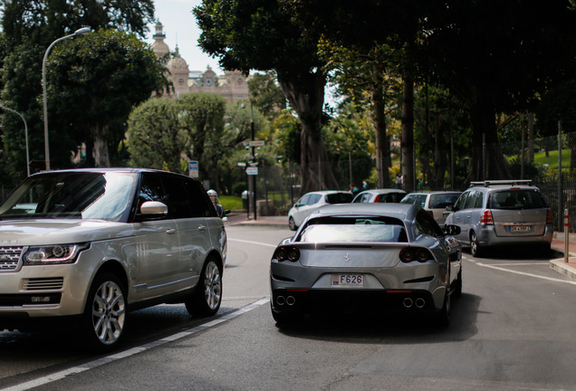 Ferrari GTC4Lusso