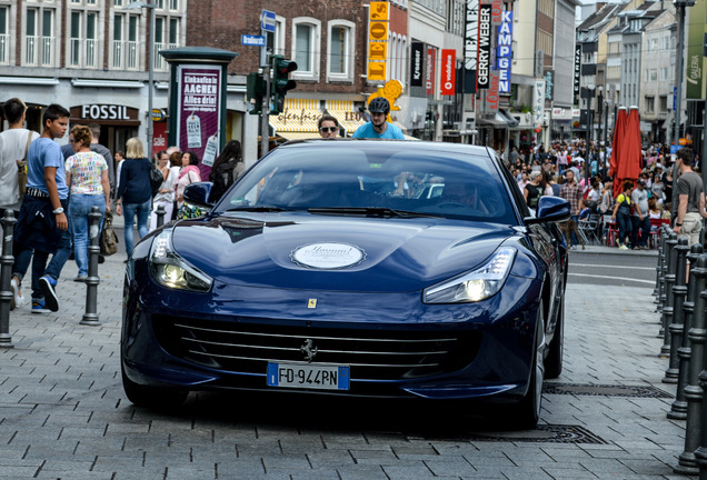 Ferrari GTC4Lusso