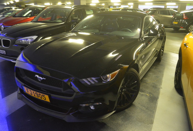 Ford Mustang GT 2015