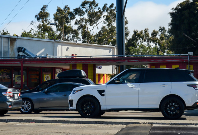 Land Rover Range Rover Sport SVR