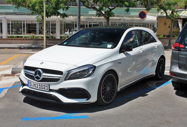 Mercedes-AMG A 45 W176 2015