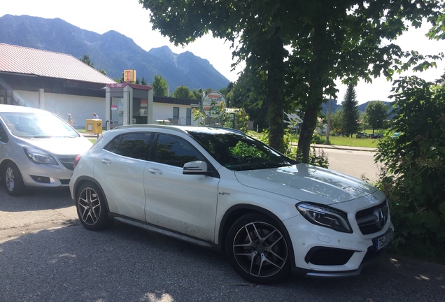 Mercedes-Benz GLA 45 AMG X156