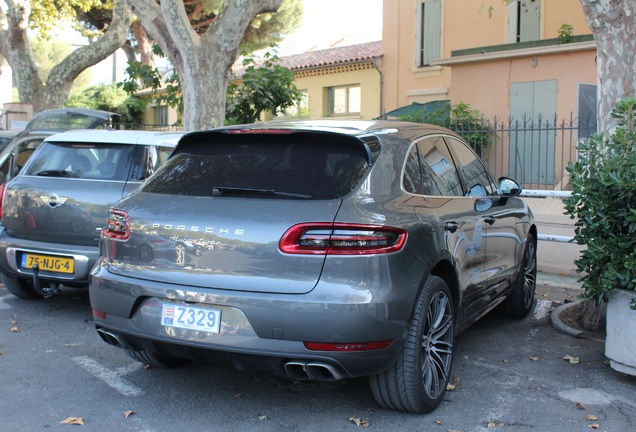 Porsche 95B Macan Turbo MkI