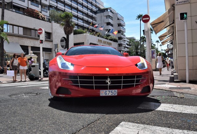 Ferrari FF