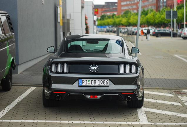 Ford Mustang GT 2015