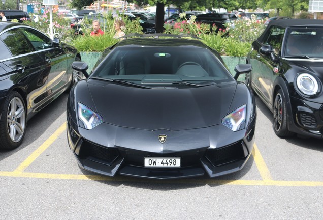 Lamborghini Aventador LP700-4