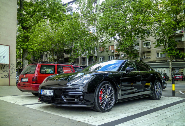 Porsche 971 Panamera Turbo